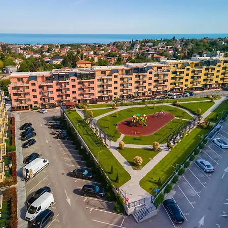 Διαμέρισμα In Bella With Free Parking