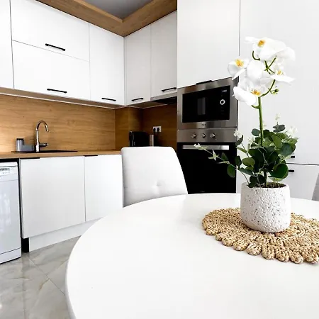 Appartamento In Bella With Free Parking *